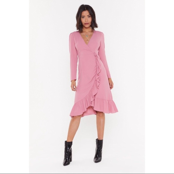 NWT Nasty Gal Get Rich Or Tie Tryin’ Wrap Dress - Picture 1 of 12
